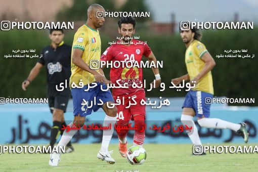 906513, Tehran, Iran, لیگ برتر فوتبال ایران، Persian Gulf Cup، Week 9، First Leg، Sanat Naft Abadan 1 v 0 Naft Tehran on 2017/10/13 at Takhti Stadium Abadan