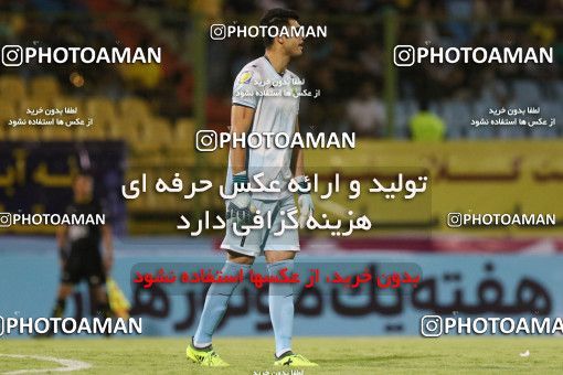 906223, Tehran, Iran, لیگ برتر فوتبال ایران، Persian Gulf Cup، Week 9، First Leg، Sanat Naft Abadan 1 v 0 Naft Tehran on 2017/10/13 at Takhti Stadium Abadan
