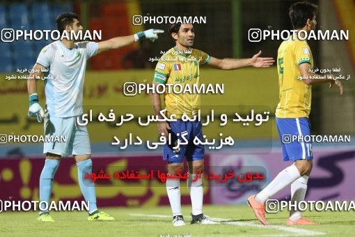 906319, Tehran, Iran, لیگ برتر فوتبال ایران، Persian Gulf Cup، Week 9، First Leg، Sanat Naft Abadan 1 v 0 Naft Tehran on 2017/10/13 at Takhti Stadium Abadan