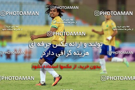 903385, Tehran, Iran, لیگ برتر فوتبال ایران، Persian Gulf Cup، Week 9، First Leg، Sanat Naft Abadan 1 v 0 Naft Tehran on 2017/10/13 at Takhti Stadium Abadan