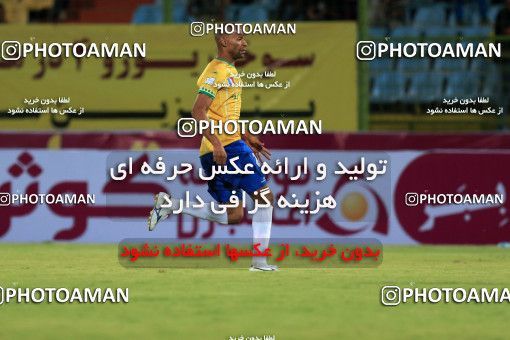 903146, Tehran, Iran, لیگ برتر فوتبال ایران، Persian Gulf Cup، Week 9، First Leg، Sanat Naft Abadan 1 v 0 Naft Tehran on 2017/10/13 at Takhti Stadium Abadan