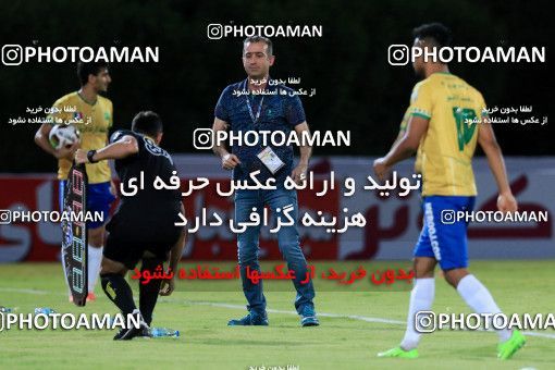 903220, Tehran, Iran, لیگ برتر فوتبال ایران، Persian Gulf Cup، Week 9، First Leg، Sanat Naft Abadan 1 v 0 Naft Tehran on 2017/10/13 at Takhti Stadium Abadan
