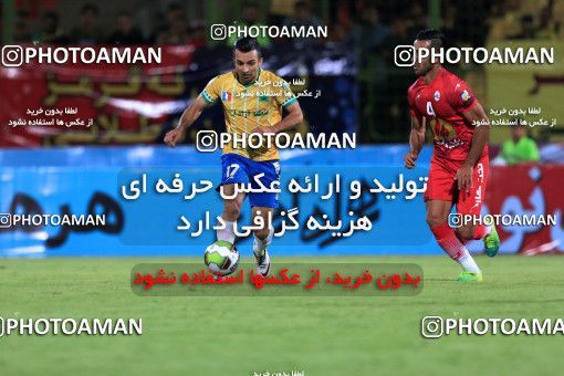 903150, Tehran, Iran, لیگ برتر فوتبال ایران، Persian Gulf Cup، Week 9، First Leg، Sanat Naft Abadan 1 v 0 Naft Tehran on 2017/10/13 at Takhti Stadium Abadan