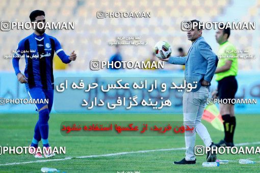904667, Tehran, [*parameter:4*], لیگ برتر فوتبال ایران، Persian Gulf Cup، Week 10، First Leg، Naft Tehran 1 v 0 Esteghlal Khouzestan on 2017/10/17 at Takhti Stadium