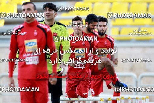 905169, Tehran, , Persepolis Football Team Training Session on 2017/10/13 at Shahid Kazemi Stadium