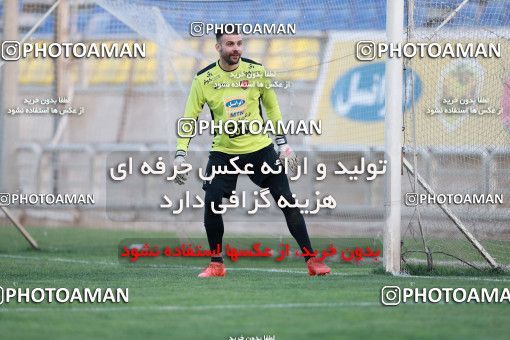 905053, Tehran, , Persepolis Football Team Training Session on 2017/10/13 at Shahid Kazemi Stadium