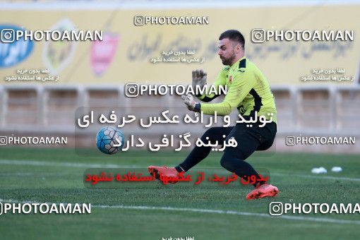 905227, Tehran, , Persepolis Football Team Training Session on 2017/10/13 at Shahid Kazemi Stadium
