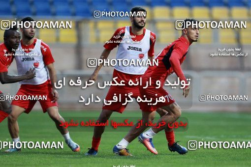 904797, Tehran, , Persepolis Football Team Training Session on 2017/10/13 at Shahid Kazemi Stadium