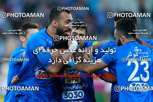 905487, Tehran, , جام حذفی فوتبال ایران, Eighth final, Khorramshahr Cup, Esteghlal 2 v 1 Nassaji Qaemshahr on 2017/10/20 at Azadi Stadium