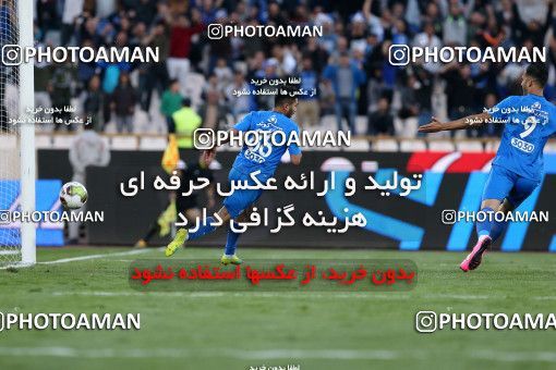 915015, Tehran, , جام حذفی فوتبال ایران, Eighth final, Khorramshahr Cup, Esteghlal 2 v 1 Nassaji Qaemshahr on 2017/10/20 at Azadi Stadium