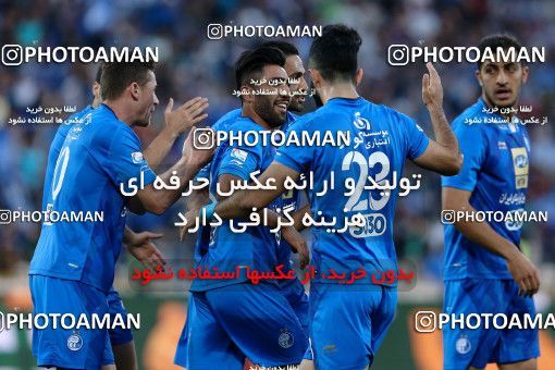 915025, Tehran, , جام حذفی فوتبال ایران, Eighth final, Khorramshahr Cup, Esteghlal 2 v 1 Nassaji Qaemshahr on 2017/10/20 at Azadi Stadium