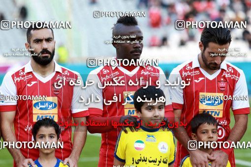907100, Tehran, , جام حذفی فوتبال ایران, 1/16 stage, Khorramshahr Cup, Persepolis 2 v 0 Naft Tehran on 2017/10/21 at Azadi Stadium