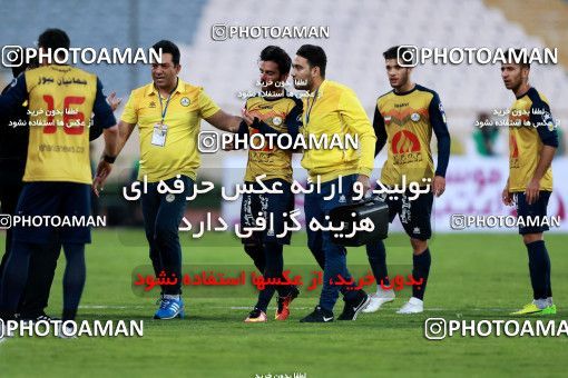 907143, Tehran, , جام حذفی فوتبال ایران, 1/16 stage, Khorramshahr Cup, Persepolis 2 v 0 Naft Tehran on 2017/10/21 at Azadi Stadium