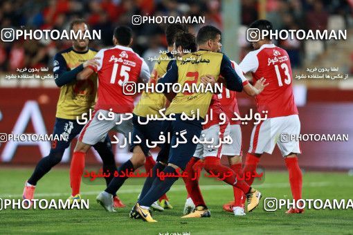 907230, Tehran, , جام حذفی فوتبال ایران, 1/16 stage, Khorramshahr Cup, Persepolis 2 v 0 Naft Tehran on 2017/10/21 at Azadi Stadium