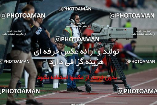 907124, Tehran, , جام حذفی فوتبال ایران, 1/16 stage, Khorramshahr Cup, Persepolis 2 v 0 Naft Tehran on 2017/10/21 at Azadi Stadium