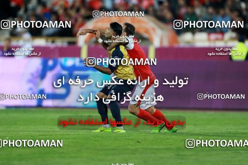 906920, Tehran, , جام حذفی فوتبال ایران, 1/16 stage, Khorramshahr Cup, Persepolis 2 v 0 Naft Tehran on 2017/10/21 at Azadi Stadium