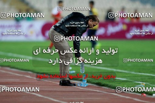 907134, Tehran, , جام حذفی فوتبال ایران, 1/16 stage, Khorramshahr Cup, Persepolis 2 v 0 Naft Tehran on 2017/10/21 at Azadi Stadium