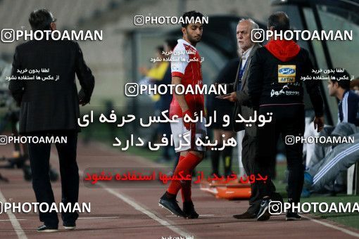 906956, Tehran, , جام حذفی فوتبال ایران, 1/16 stage, Khorramshahr Cup, Persepolis 2 v 0 Naft Tehran on 2017/10/21 at Azadi Stadium