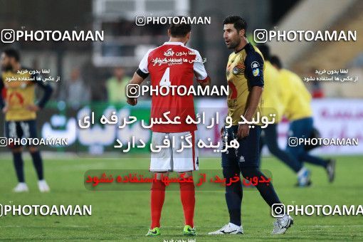 907066, Tehran, , جام حذفی فوتبال ایران, 1/16 stage, Khorramshahr Cup, Persepolis 2 v 0 Naft Tehran on 2017/10/21 at Azadi Stadium