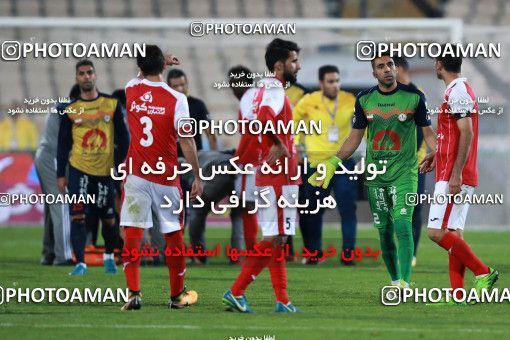 907018, Tehran, , جام حذفی فوتبال ایران, 1/16 stage, Khorramshahr Cup, Persepolis 2 v 0 Naft Tehran on 2017/10/21 at Azadi Stadium