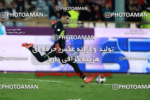 907292, Tehran, , جام حذفی فوتبال ایران, 1/16 stage, Khorramshahr Cup, Persepolis 2 v 0 Naft Tehran on 2017/10/21 at Azadi Stadium