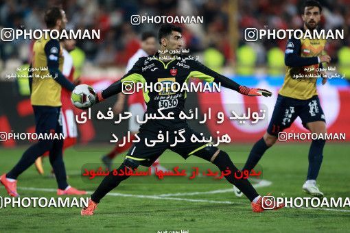 907491, Tehran, , جام حذفی فوتبال ایران, 1/16 stage, Khorramshahr Cup, Persepolis 2 v 0 Naft Tehran on 2017/10/21 at Azadi Stadium