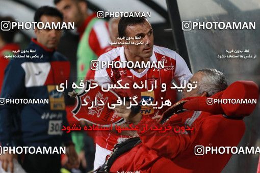 907325, Tehran, , جام حذفی فوتبال ایران, 1/16 stage, Khorramshahr Cup, Persepolis 2 v 0 Naft Tehran on 2017/10/21 at Azadi Stadium