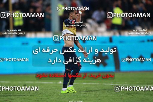 907402, Tehran, , جام حذفی فوتبال ایران, 1/16 stage, Khorramshahr Cup, Persepolis 2 v 0 Naft Tehran on 2017/10/21 at Azadi Stadium