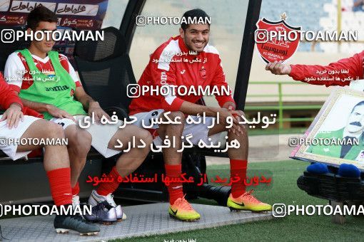 907504, Tehran, , Iranian Hazfi Cup, 1.16 round, Khorramshahr Cup, Persepolis 2 v ۰ Naft Tehran on 2017/10/21 at Azadi Stadium