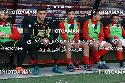 907562, Tehran, , جام حذفی فوتبال ایران, 1/16 stage, Khorramshahr Cup, Persepolis 2 v 0 Naft Tehran on 2017/10/21 at Azadi Stadium