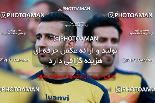 915703, Tehran, , جام حذفی فوتبال ایران, 1/16 stage, Khorramshahr Cup, Persepolis 2 v 0 Naft Tehran on 2017/10/21 at Azadi Stadium