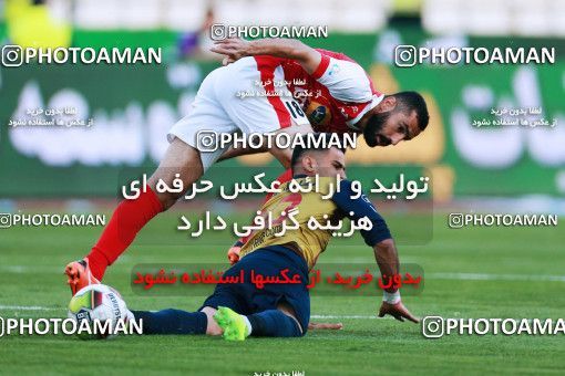 915628, Tehran, , جام حذفی فوتبال ایران, 1/16 stage, Khorramshahr Cup, Persepolis 2 v 0 Naft Tehran on 2017/10/21 at Azadi Stadium