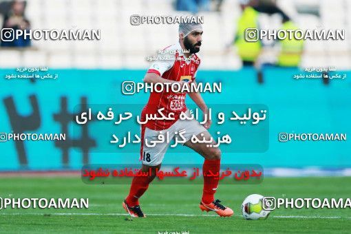 915758, Tehran, , جام حذفی فوتبال ایران, 1/16 stage, Khorramshahr Cup, Persepolis 2 v 0 Naft Tehran on 2017/10/21 at Azadi Stadium