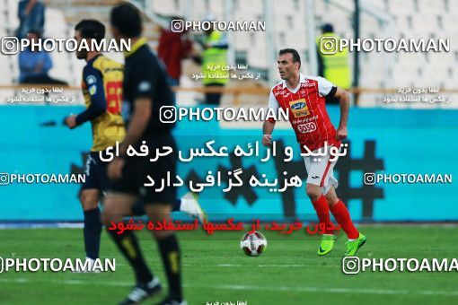 915797, Tehran, , جام حذفی فوتبال ایران, 1/16 stage, Khorramshahr Cup, Persepolis 2 v 0 Naft Tehran on 2017/10/21 at Azadi Stadium