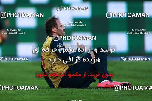 915606, Tehran, , جام حذفی فوتبال ایران, 1/16 stage, Khorramshahr Cup, Persepolis 2 v 0 Naft Tehran on 2017/10/21 at Azadi Stadium