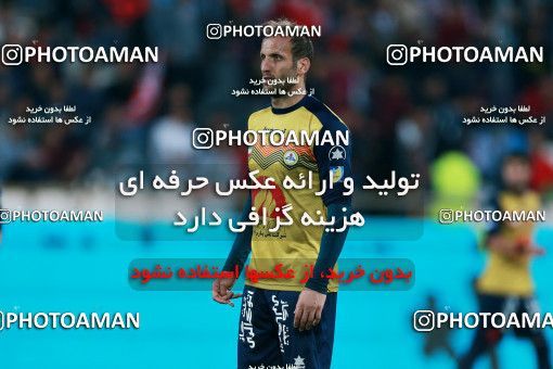 915762, Tehran, , جام حذفی فوتبال ایران, 1/16 stage, Khorramshahr Cup, Persepolis 2 v 0 Naft Tehran on 2017/10/21 at Azadi Stadium