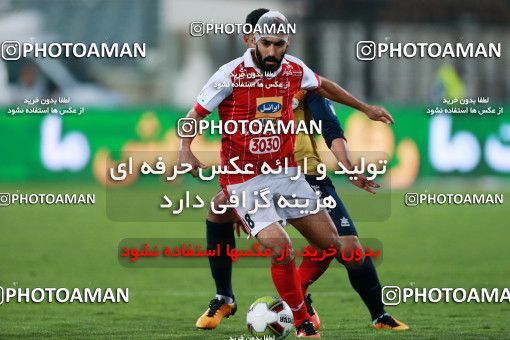 915659, Tehran, , جام حذفی فوتبال ایران, 1/16 stage, Khorramshahr Cup, Persepolis 2 v 0 Naft Tehran on 2017/10/21 at Azadi Stadium