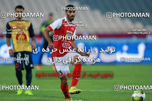 915811, Tehran, , جام حذفی فوتبال ایران, 1/16 stage, Khorramshahr Cup, Persepolis 2 v 0 Naft Tehran on 2017/10/21 at Azadi Stadium