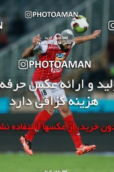 915561, Tehran, , جام حذفی فوتبال ایران, 1/16 stage, Khorramshahr Cup, Persepolis 2 v 0 Naft Tehran on 2017/10/21 at Azadi Stadium