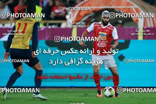 915633, Tehran, , جام حذفی فوتبال ایران, 1/16 stage, Khorramshahr Cup, Persepolis 2 v 0 Naft Tehran on 2017/10/21 at Azadi Stadium