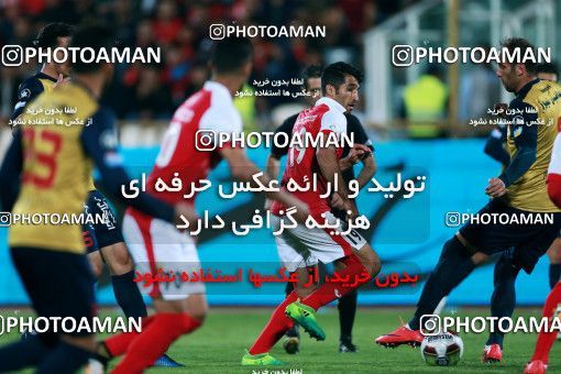 915715, Tehran, , جام حذفی فوتبال ایران, 1/16 stage, Khorramshahr Cup, Persepolis 2 v 0 Naft Tehran on 2017/10/21 at Azadi Stadium