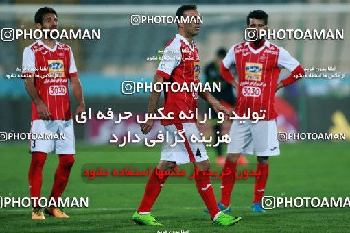 915816, Tehran, , جام حذفی فوتبال ایران, 1/16 stage, Khorramshahr Cup, Persepolis 2 v 0 Naft Tehran on 2017/10/21 at Azadi Stadium