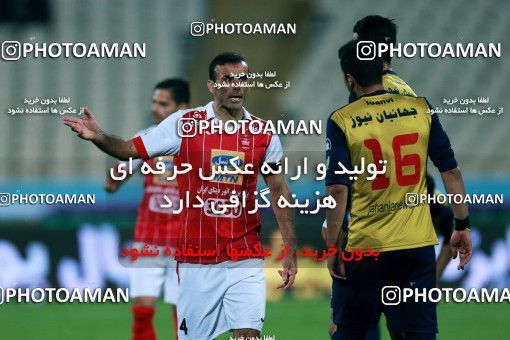 915805, Tehran, , جام حذفی فوتبال ایران, 1/16 stage, Khorramshahr Cup, Persepolis 2 v 0 Naft Tehran on 2017/10/21 at Azadi Stadium