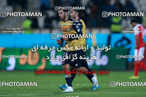 915526, Tehran, , جام حذفی فوتبال ایران, 1/16 stage, Khorramshahr Cup, Persepolis 2 v 0 Naft Tehran on 2017/10/21 at Azadi Stadium
