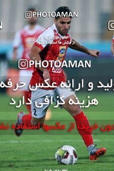 915834, Tehran, , جام حذفی فوتبال ایران, 1/16 stage, Khorramshahr Cup, Persepolis 2 v 0 Naft Tehran on 2017/10/21 at Azadi Stadium