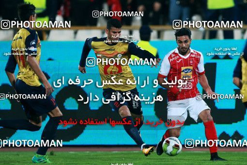 915640, Tehran, , جام حذفی فوتبال ایران, 1/16 stage, Khorramshahr Cup, Persepolis 2 v 0 Naft Tehran on 2017/10/21 at Azadi Stadium