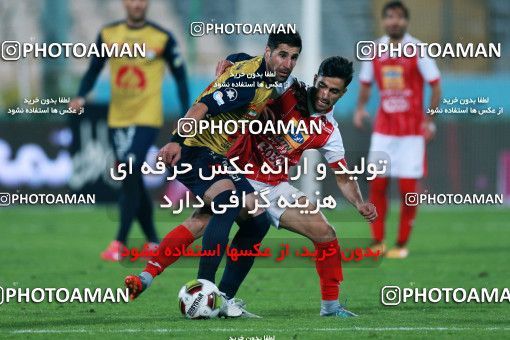 915726, Tehran, , جام حذفی فوتبال ایران, 1/16 stage, Khorramshahr Cup, Persepolis 2 v 0 Naft Tehran on 2017/10/21 at Azadi Stadium