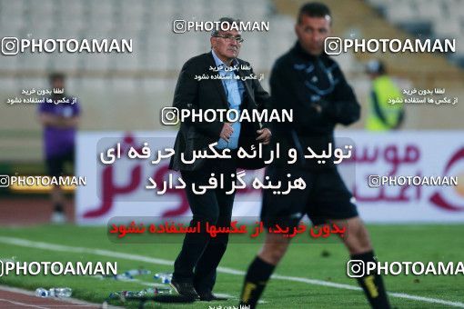 915594, Tehran, , جام حذفی فوتبال ایران, 1/16 stage, Khorramshahr Cup, Persepolis 2 v 0 Naft Tehran on 2017/10/21 at Azadi Stadium