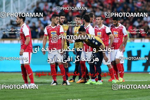 915323, Tehran, , جام حذفی فوتبال ایران, 1/16 stage, Khorramshahr Cup, Persepolis 2 v 0 Naft Tehran on 2017/10/21 at Azadi Stadium
