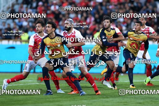 915330, Tehran, , جام حذفی فوتبال ایران, 1/16 stage, Khorramshahr Cup, Persepolis 2 v 0 Naft Tehran on 2017/10/21 at Azadi Stadium